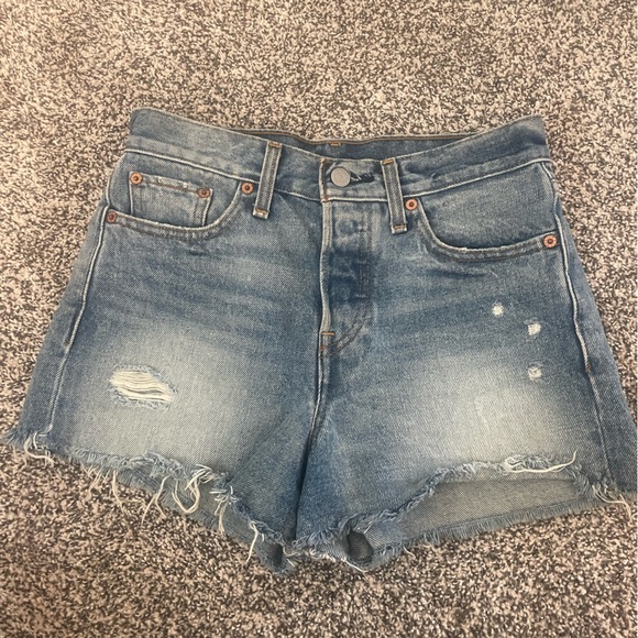 Levi's Pants - Vintage Levi’s high-rise wedgie denim shorts
